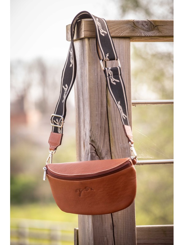 SAC BANANE EN CUIR PENELOPE "SMILE"