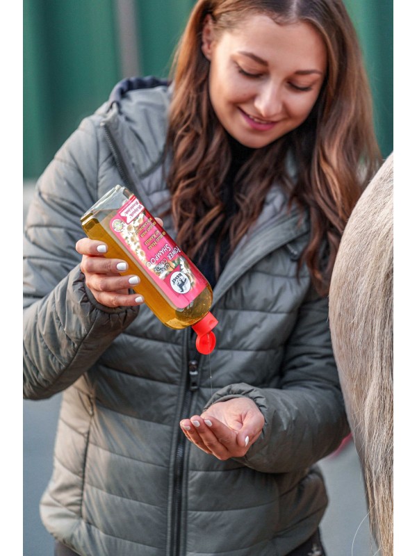 SHAMPOING CHEVAL "POWER CAMOMILLE" LEOVET  500ML