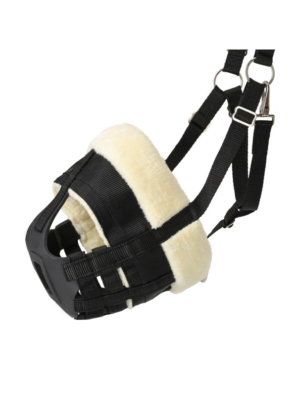 MUSELIERES CHEVAL AVEC DOUBLURE MOUTON ET NARINES QHP